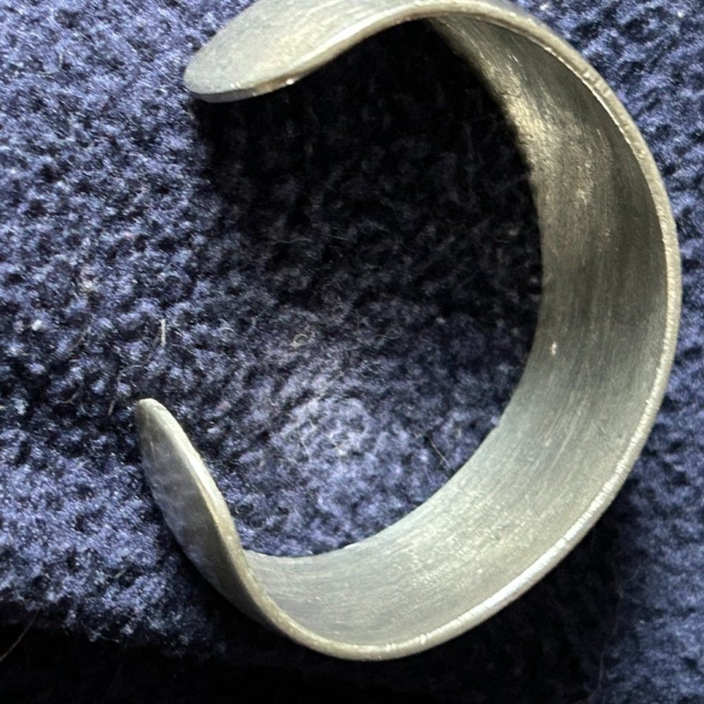 Vintage Leonard 70's Initial "A" Engraved Genuine Pewter Cuff Bracelet - Picture 4 of 6